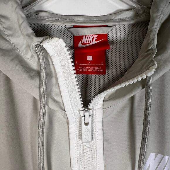 Nike Women's Windrunner Track Jacket L Grey White Hooded Full Zip Active Sports - Picture 4 of 6